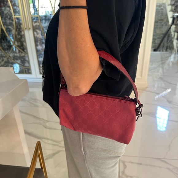 Gucci Pink Pochette - Picture 9 of 10